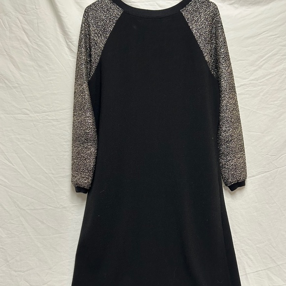 Black Dress With Textured Gold Sleeve Detail - Picture 6 of 6